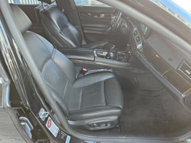 7 Series (F01)