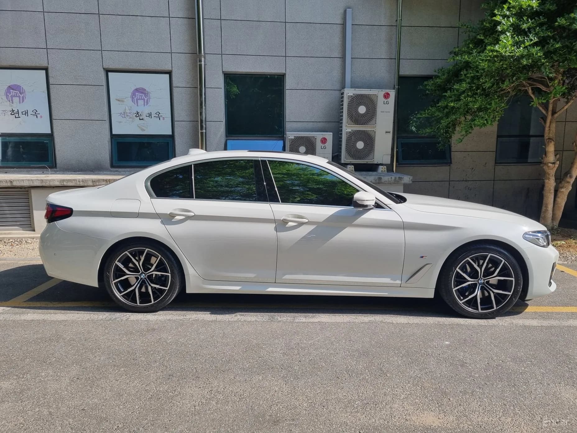 5 Series (G30)