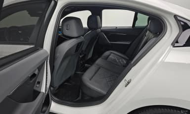 5 Series (G60)