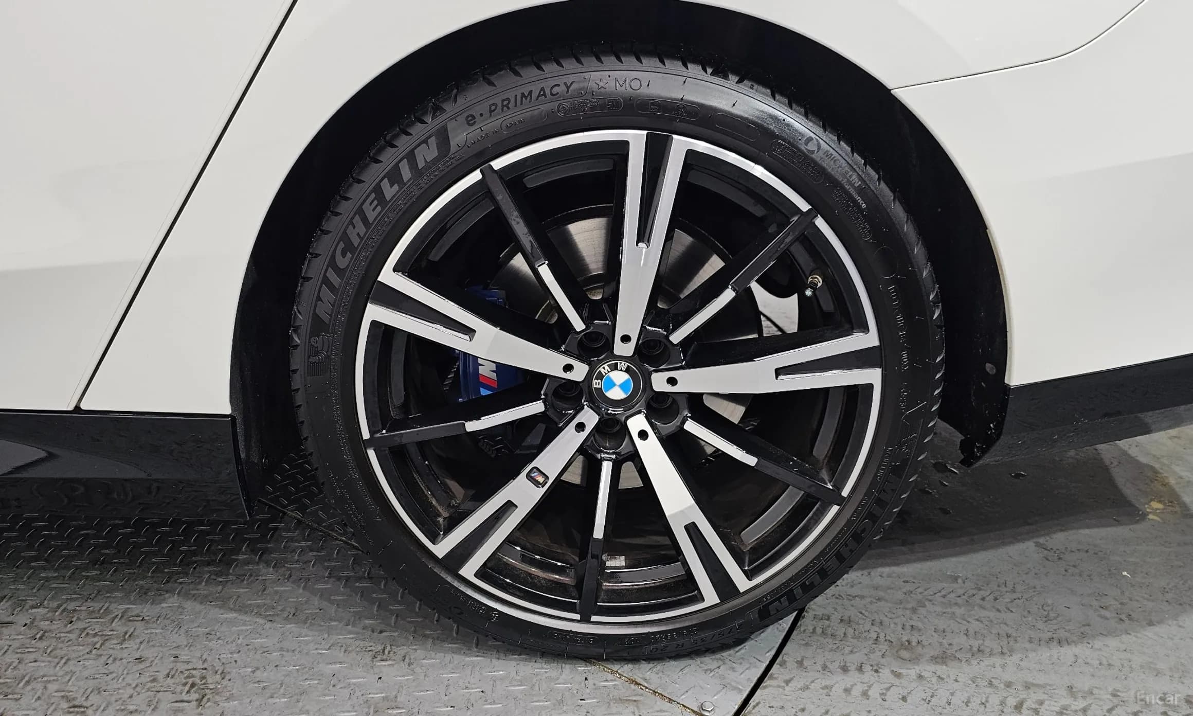 5 Series (G60)