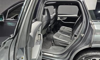 Q7 (4M)
