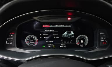 Q7 (4M)