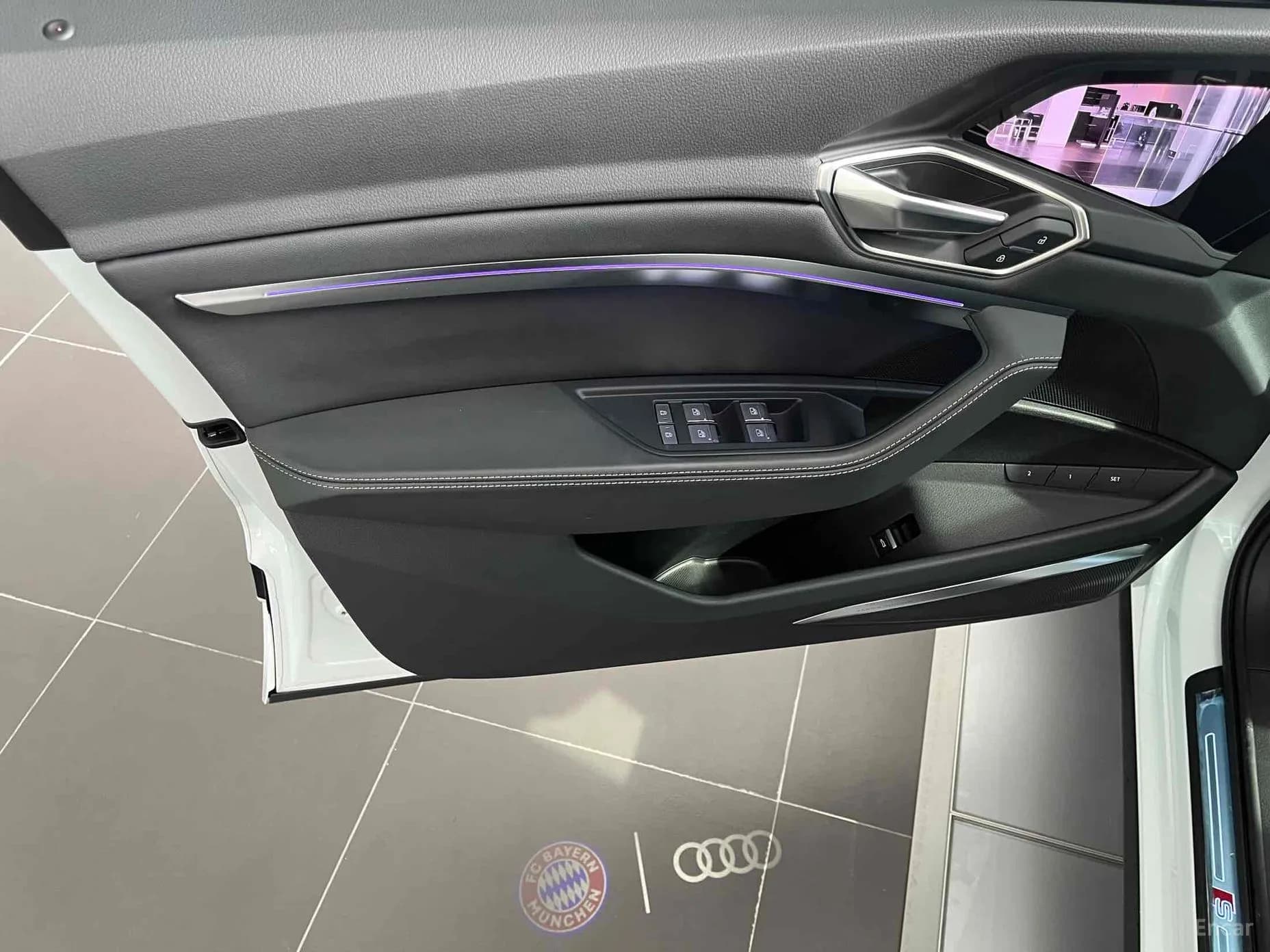 Q8 e-tron (GE)