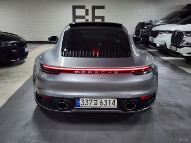 911 (992)