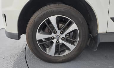 Korando Sports