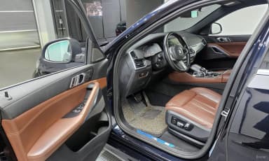 X6 (G06)