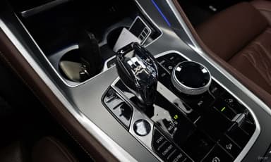 X6 (G06)
