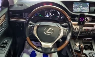 New ES300h