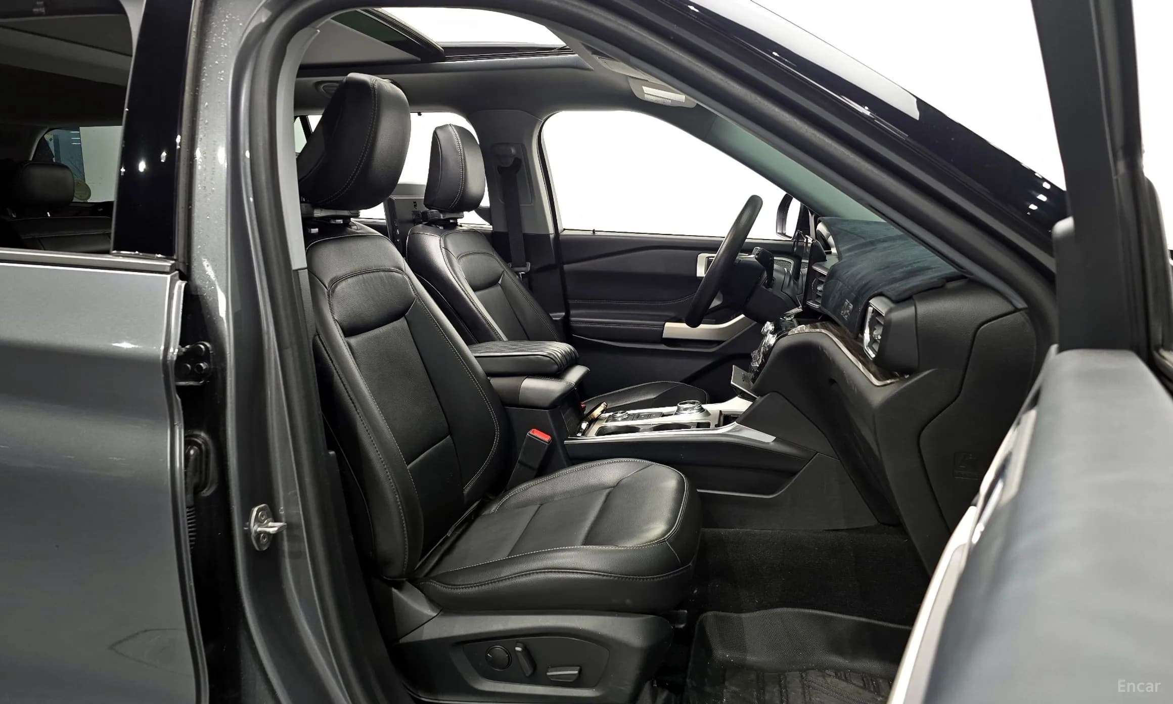 Explorer 6th Generation