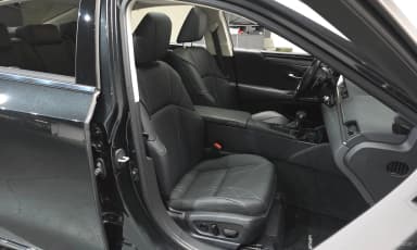 ES300h 7th Generation