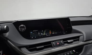 ES300h 7th Generation