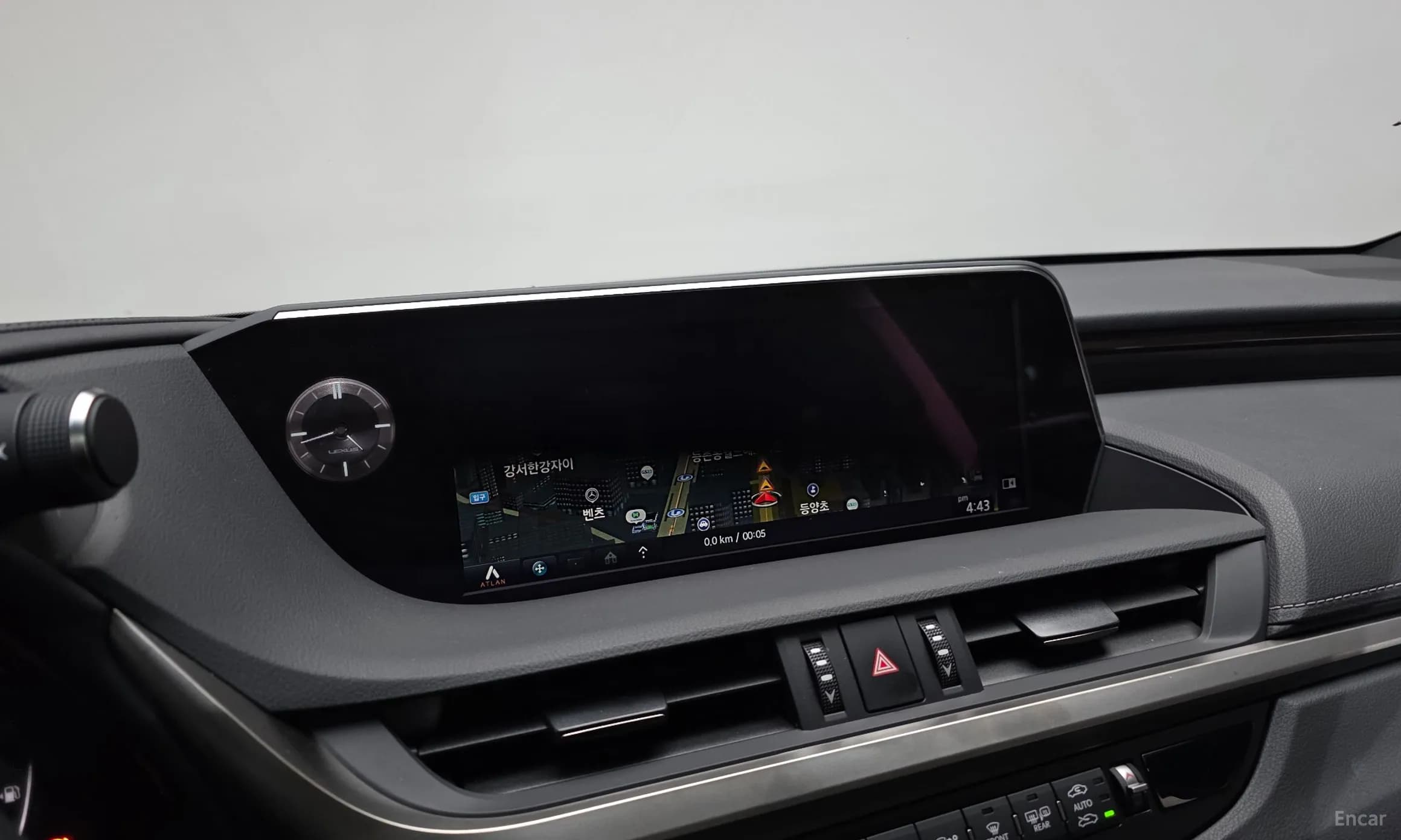 ES300h 7th Generation