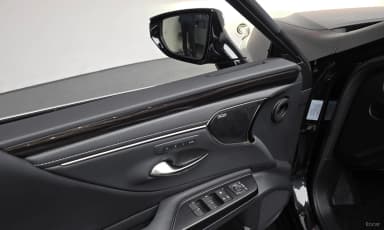 ES300h 7th Generation