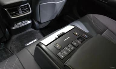 ES300h 7th Generation