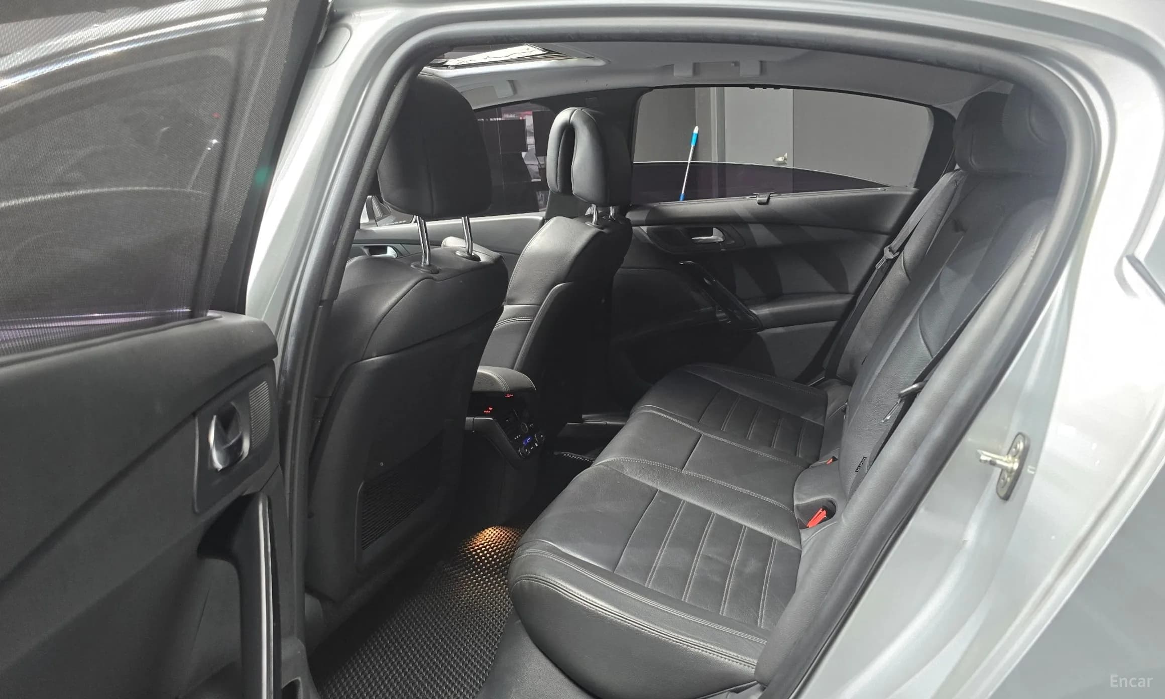 m1Bw200E2YqeygG33_dc2:507