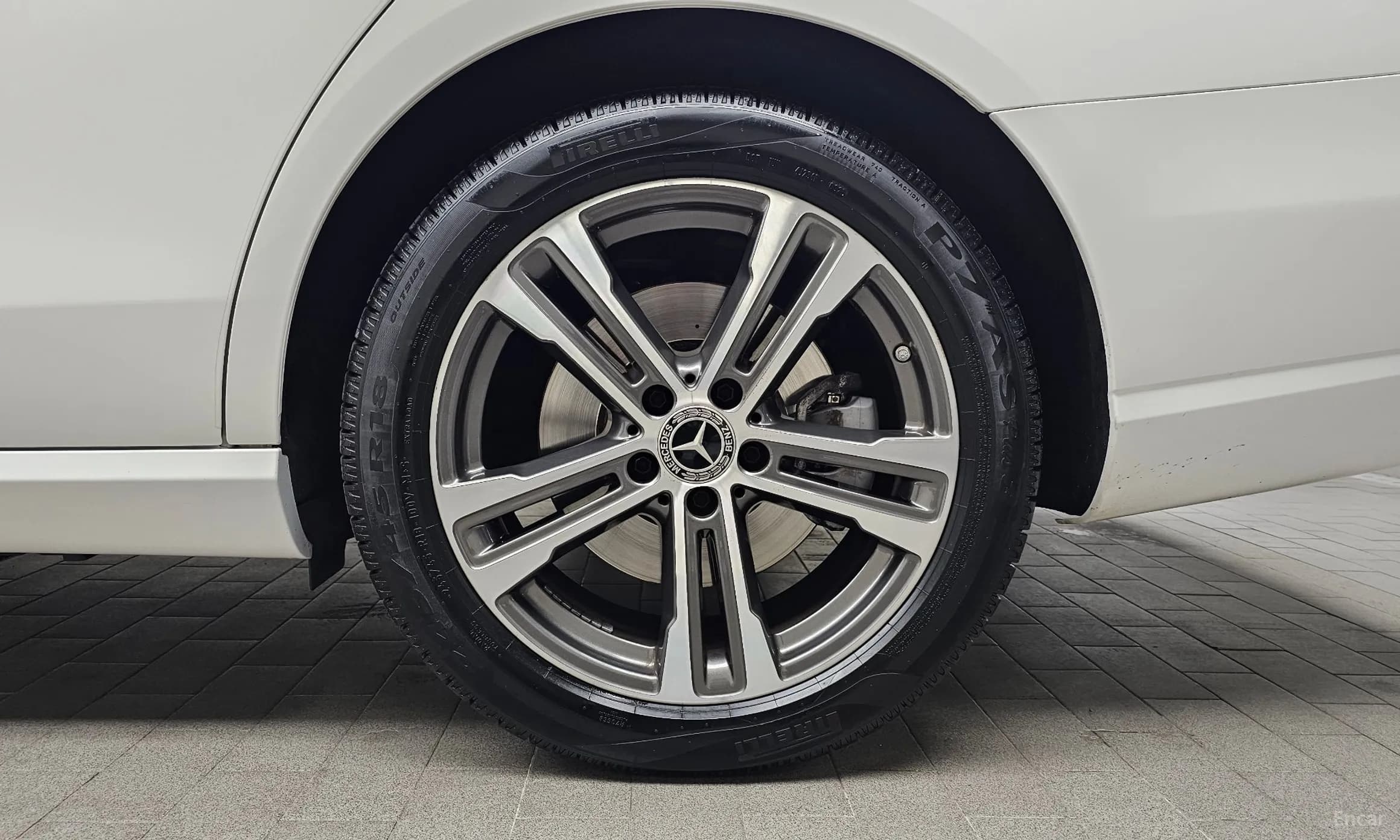 E-Class W213