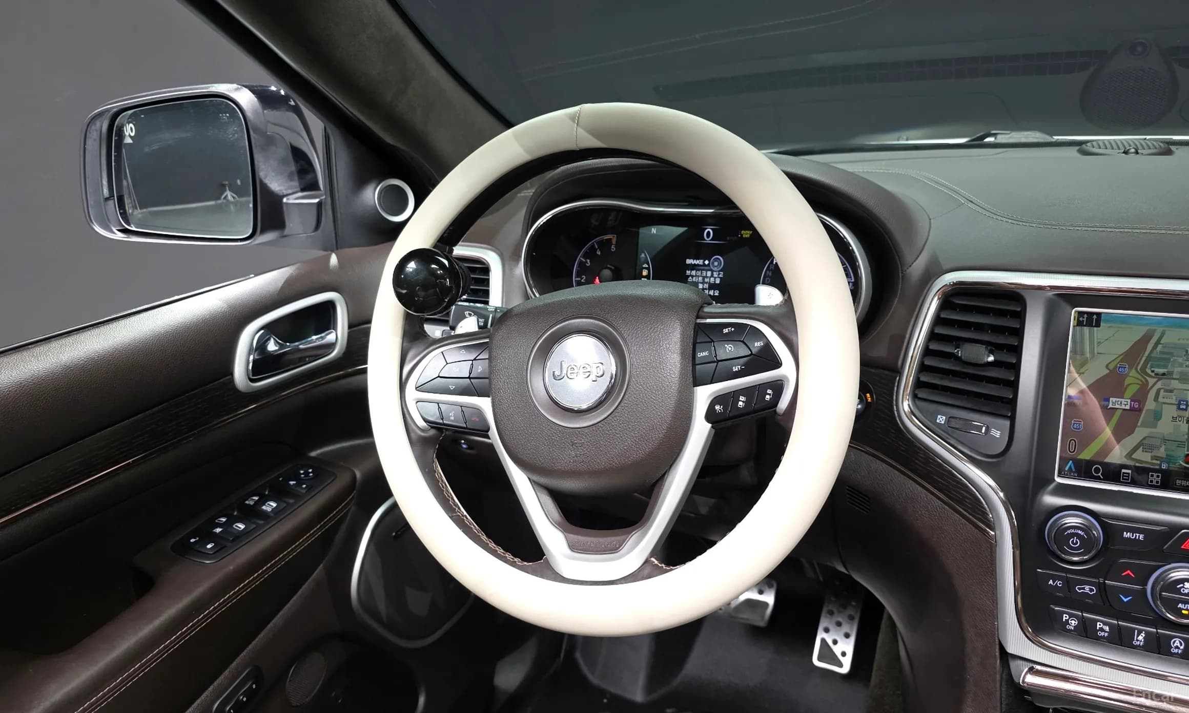 Grand Cherokee