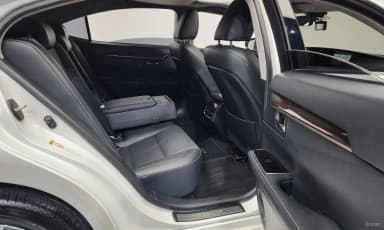 New ES300h
