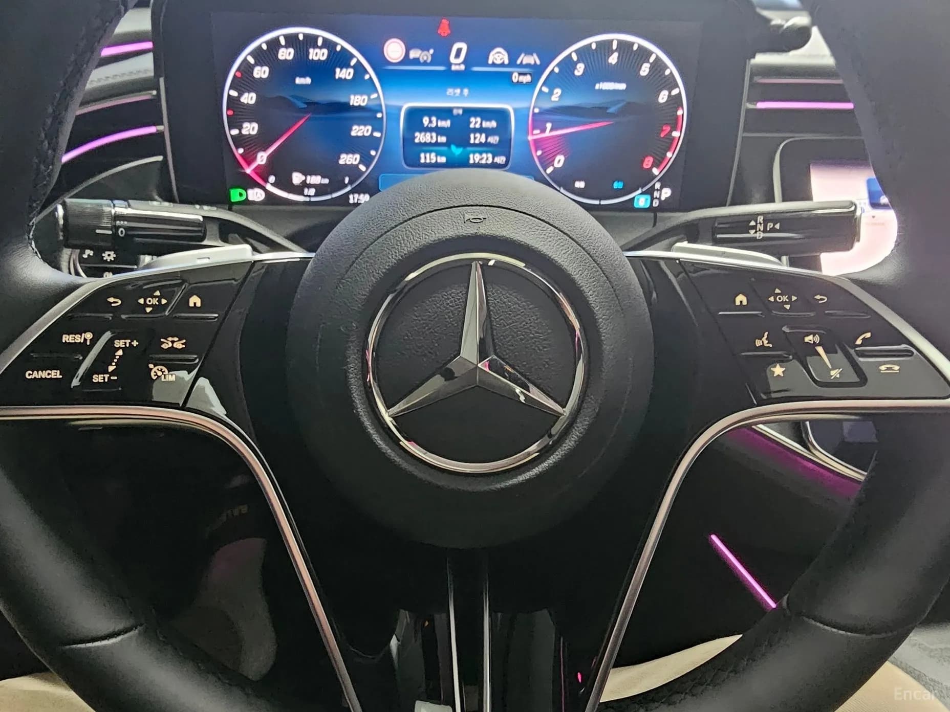 E-Class W214