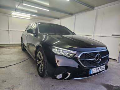 E-Class W214