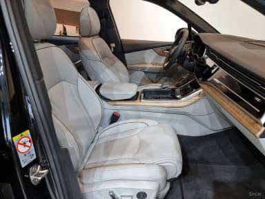 Q7 (4M)
