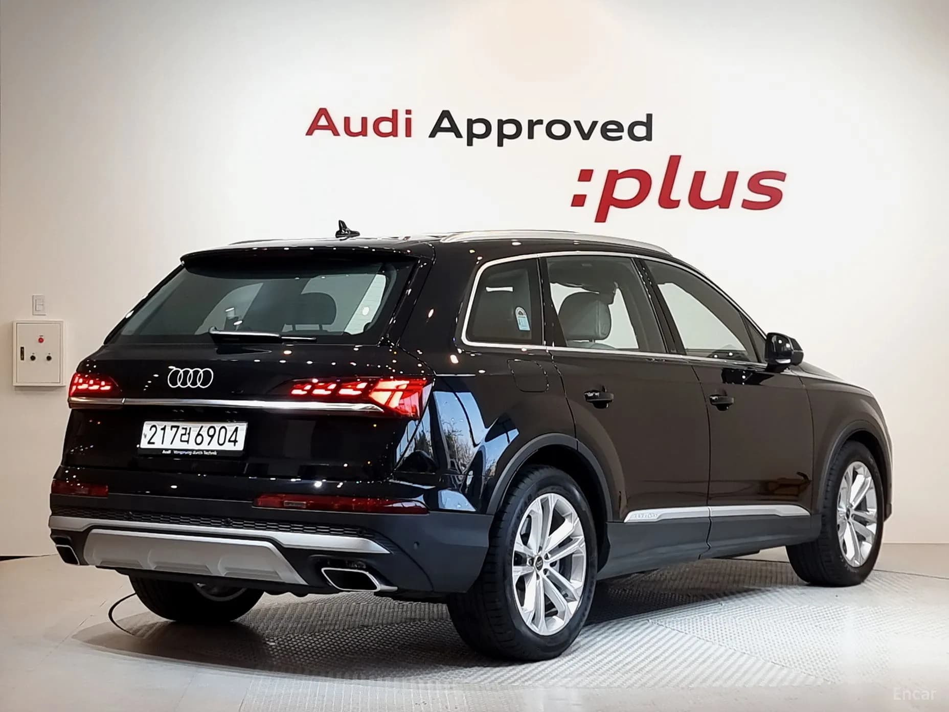 Q7 (4M)