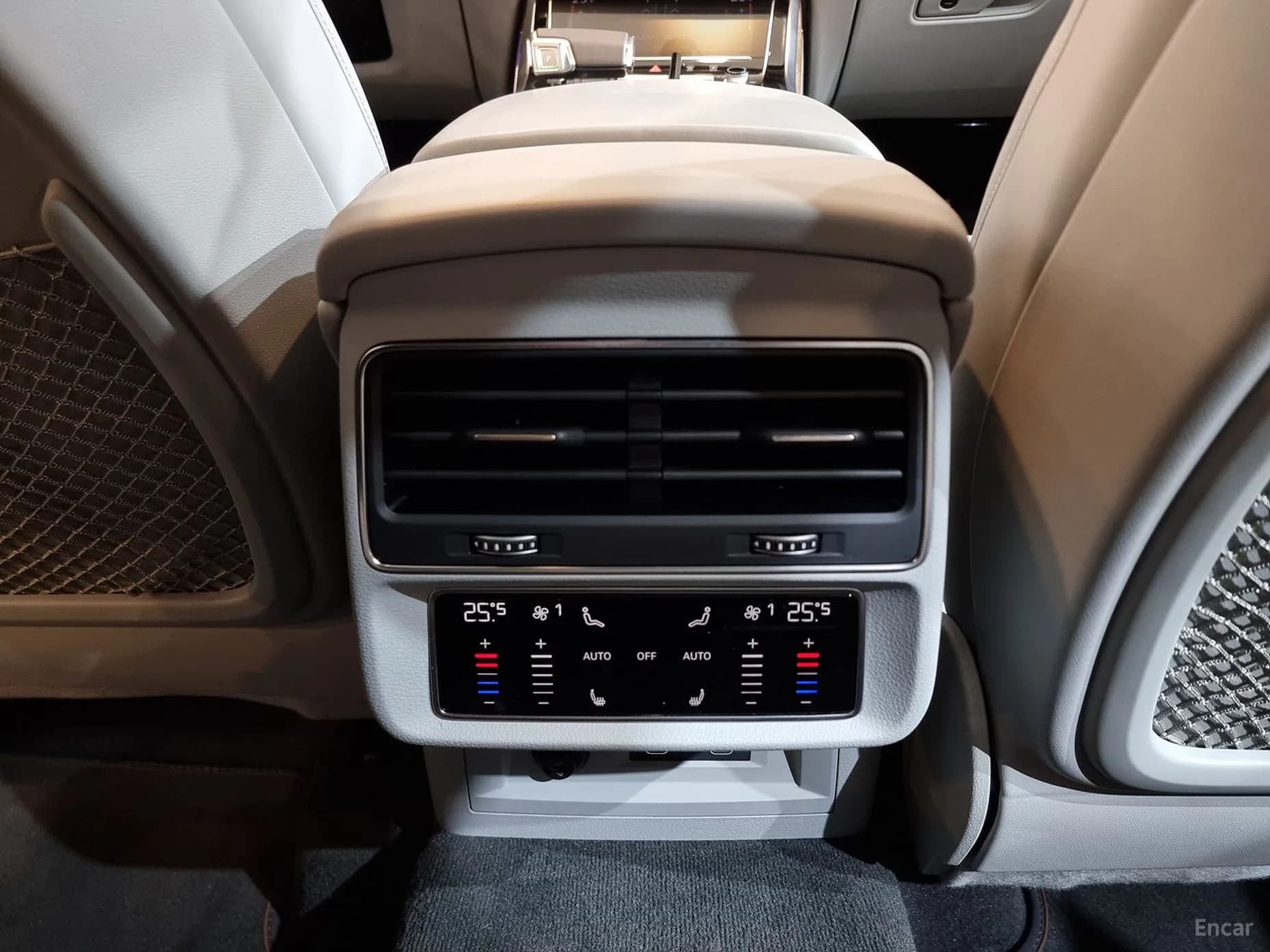 Q7 (4M)