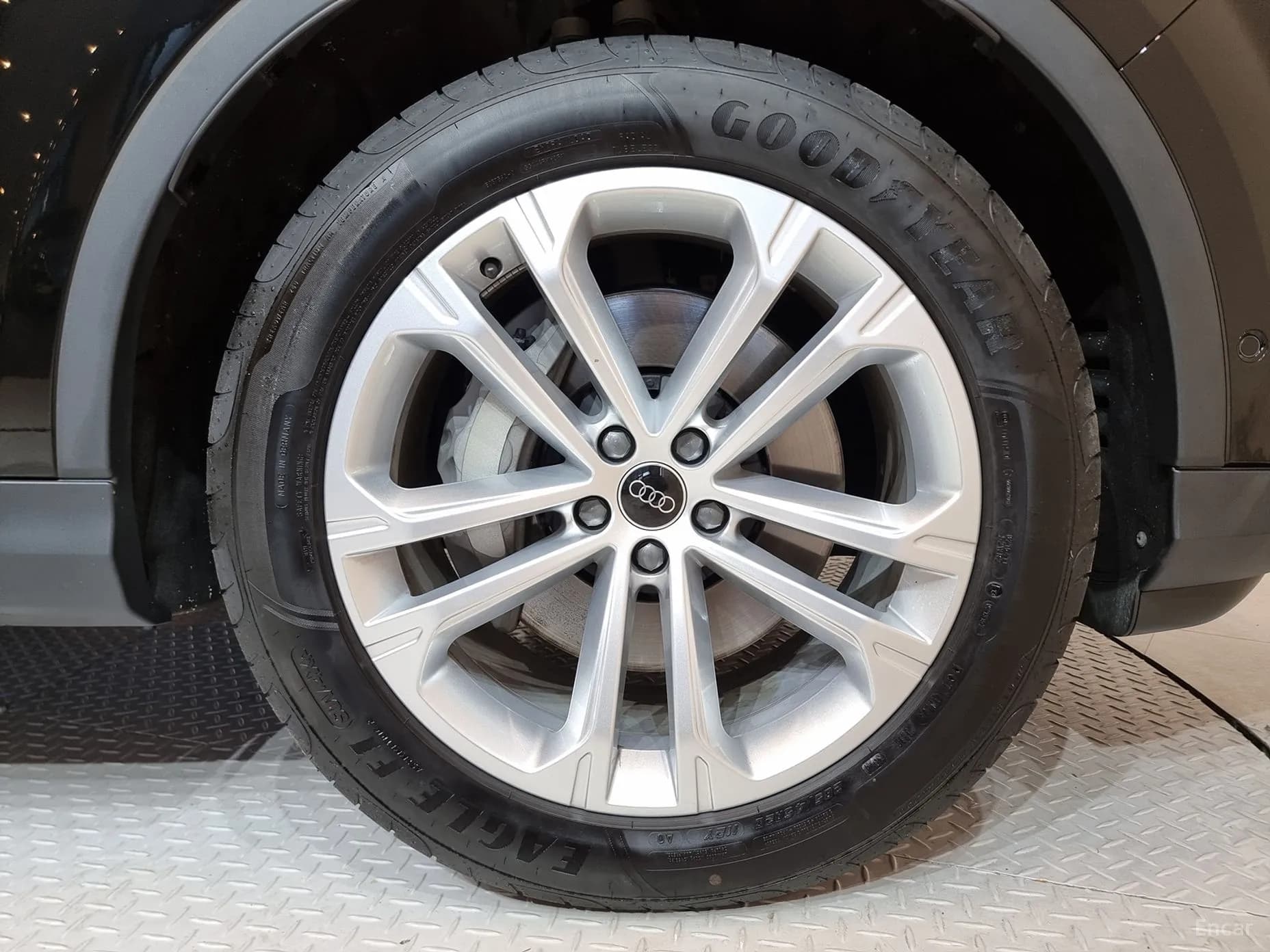 Q7 (4M)