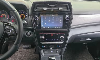 Berry New Tivoli
