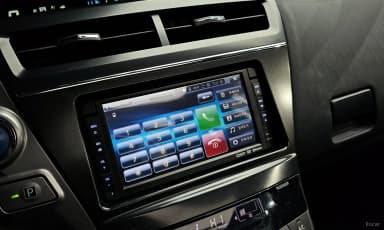 Prius V