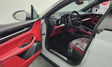 Macan EV