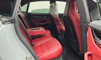 Macan EV