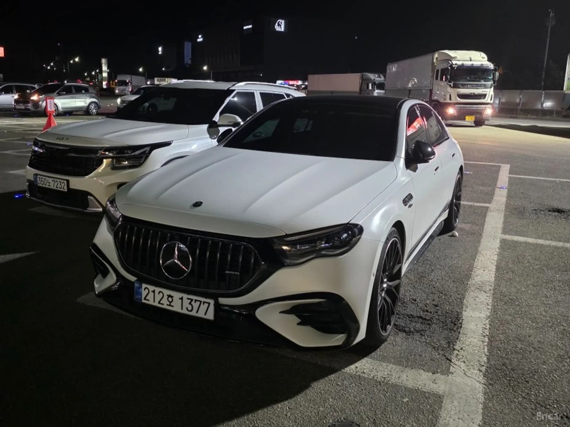 E-Class W214