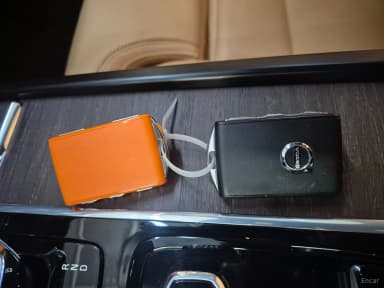 S90