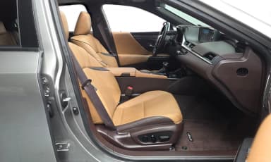 ES300h 7th Generation