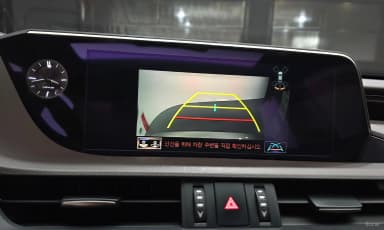 ES300h 7th Generation