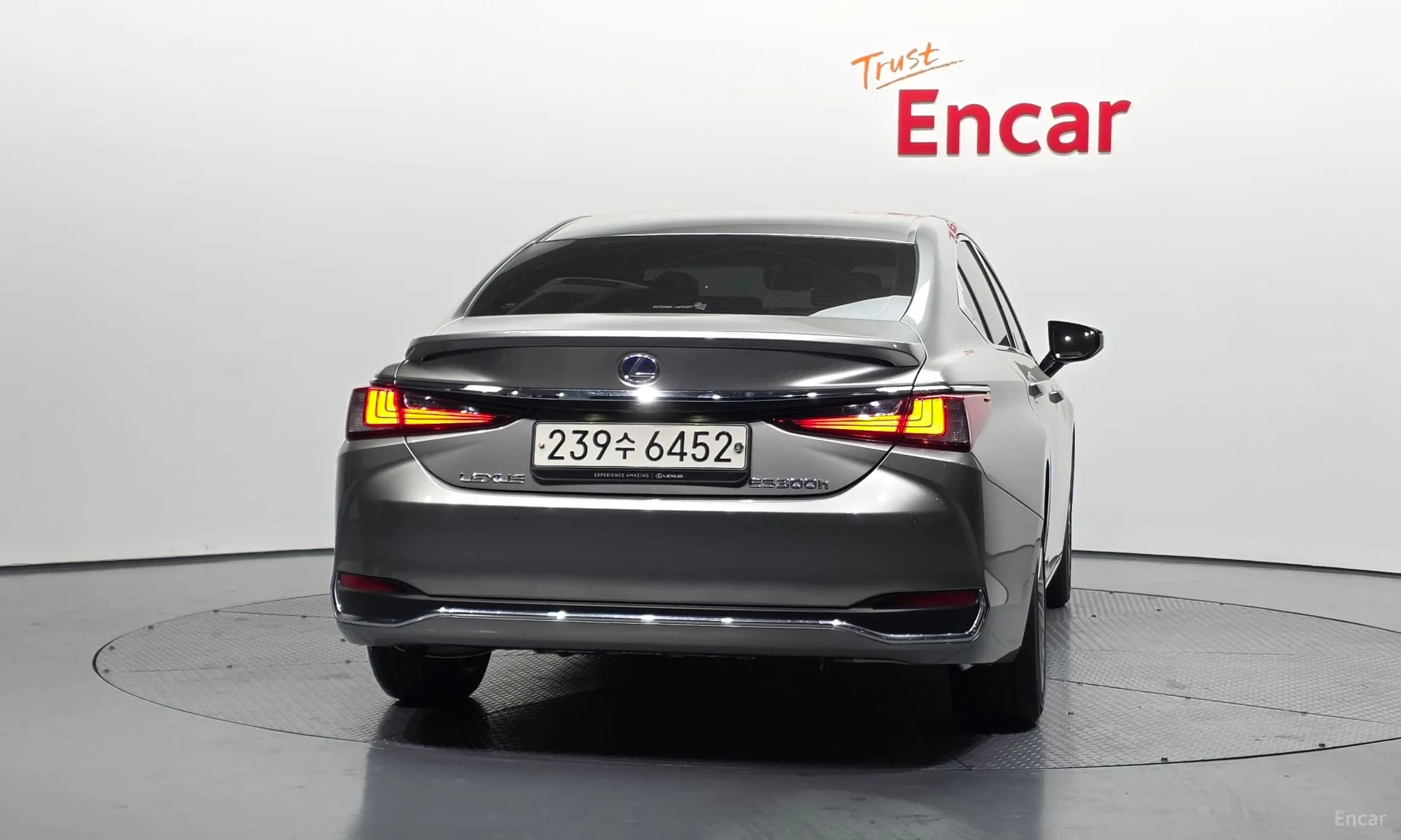 ES300h 7th Generation