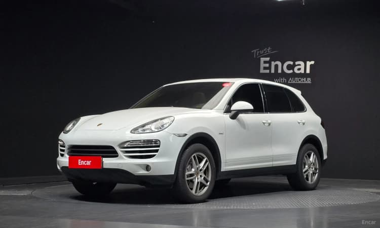 New Cayenne