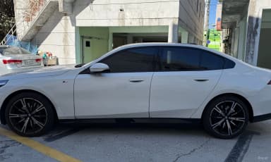 5 Series (G60)