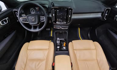 XC40