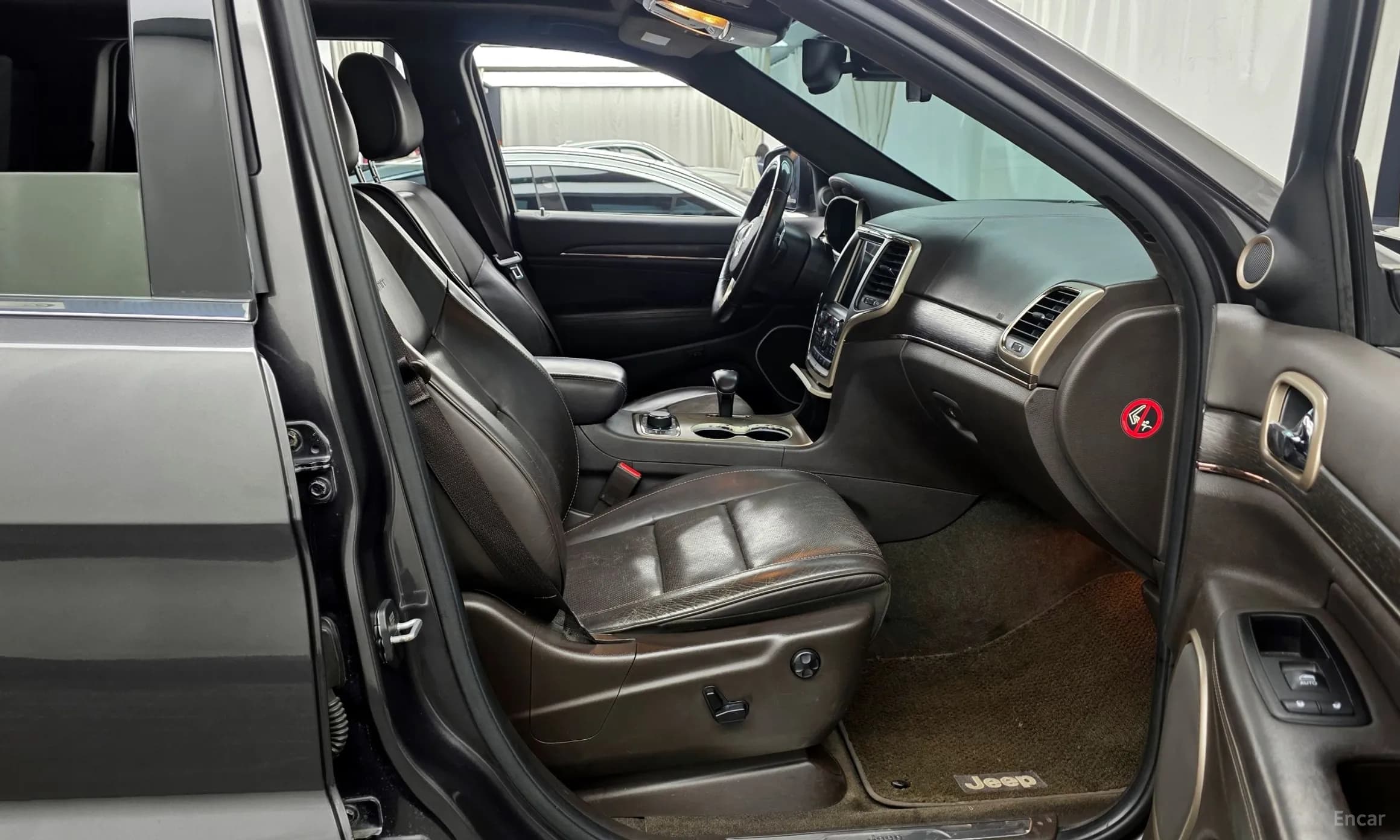 Grand Cherokee