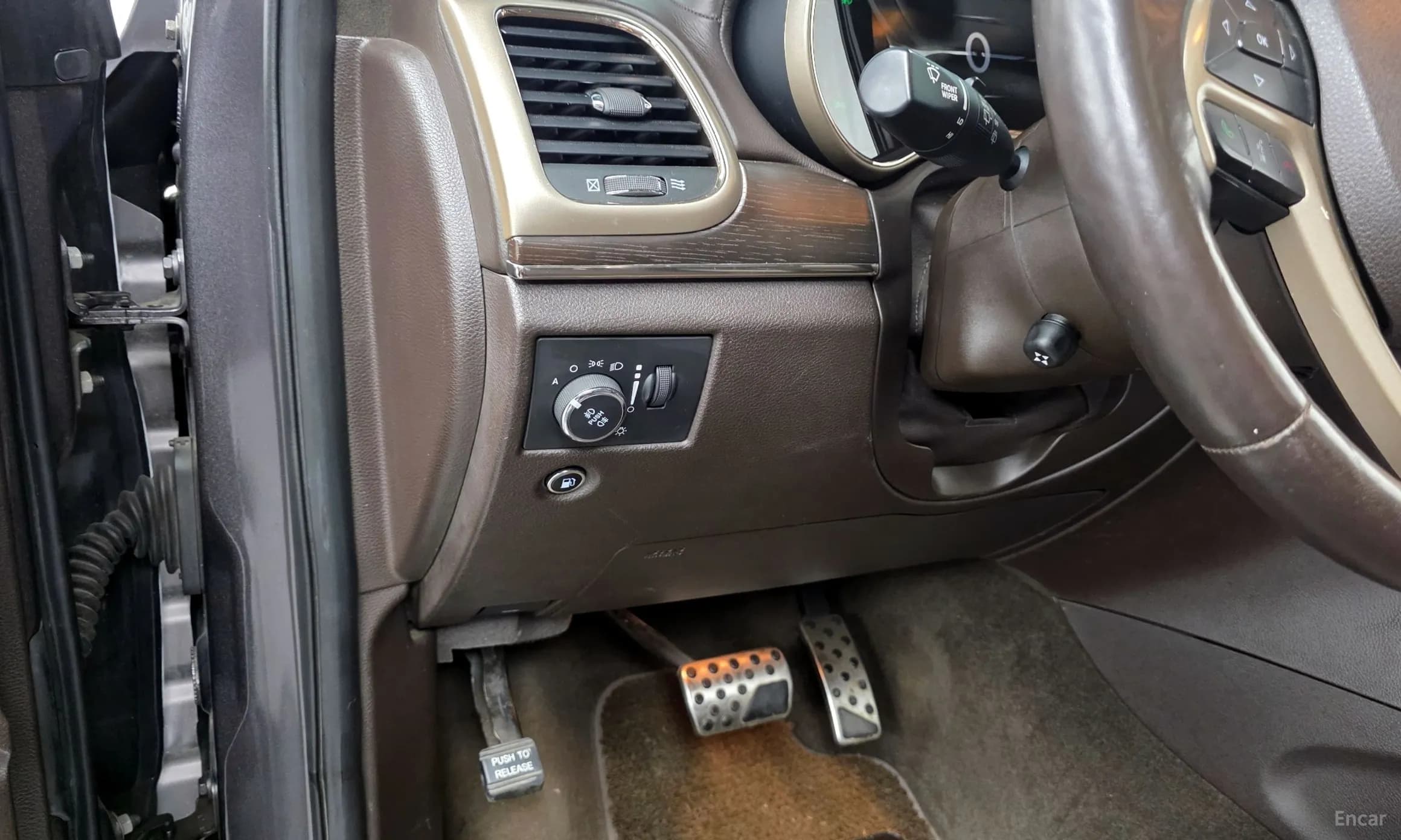 Grand Cherokee