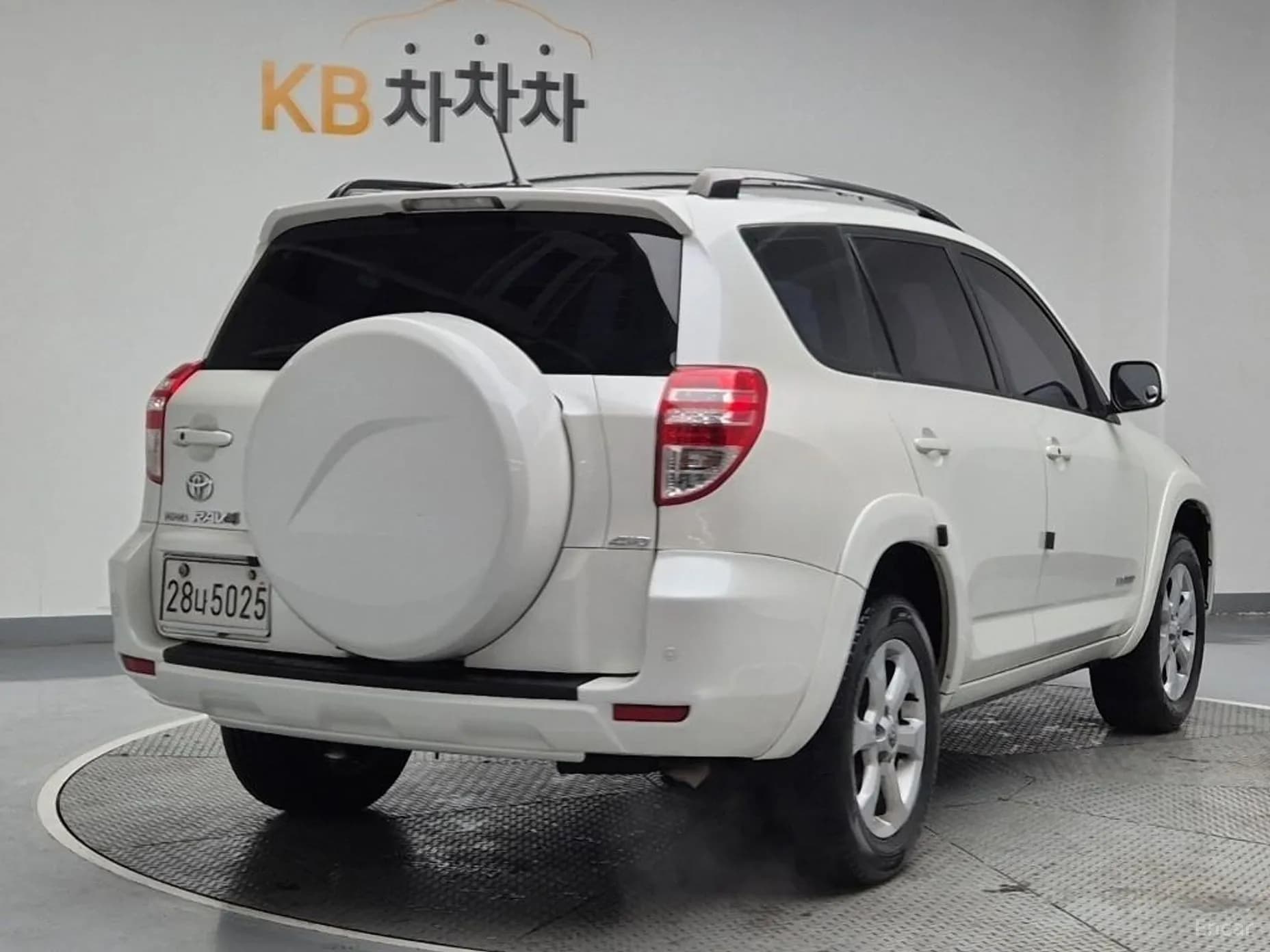 RAV4