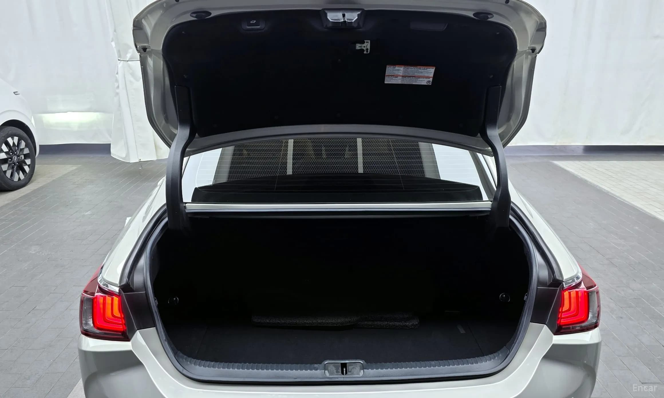 ES300h 7th Generation