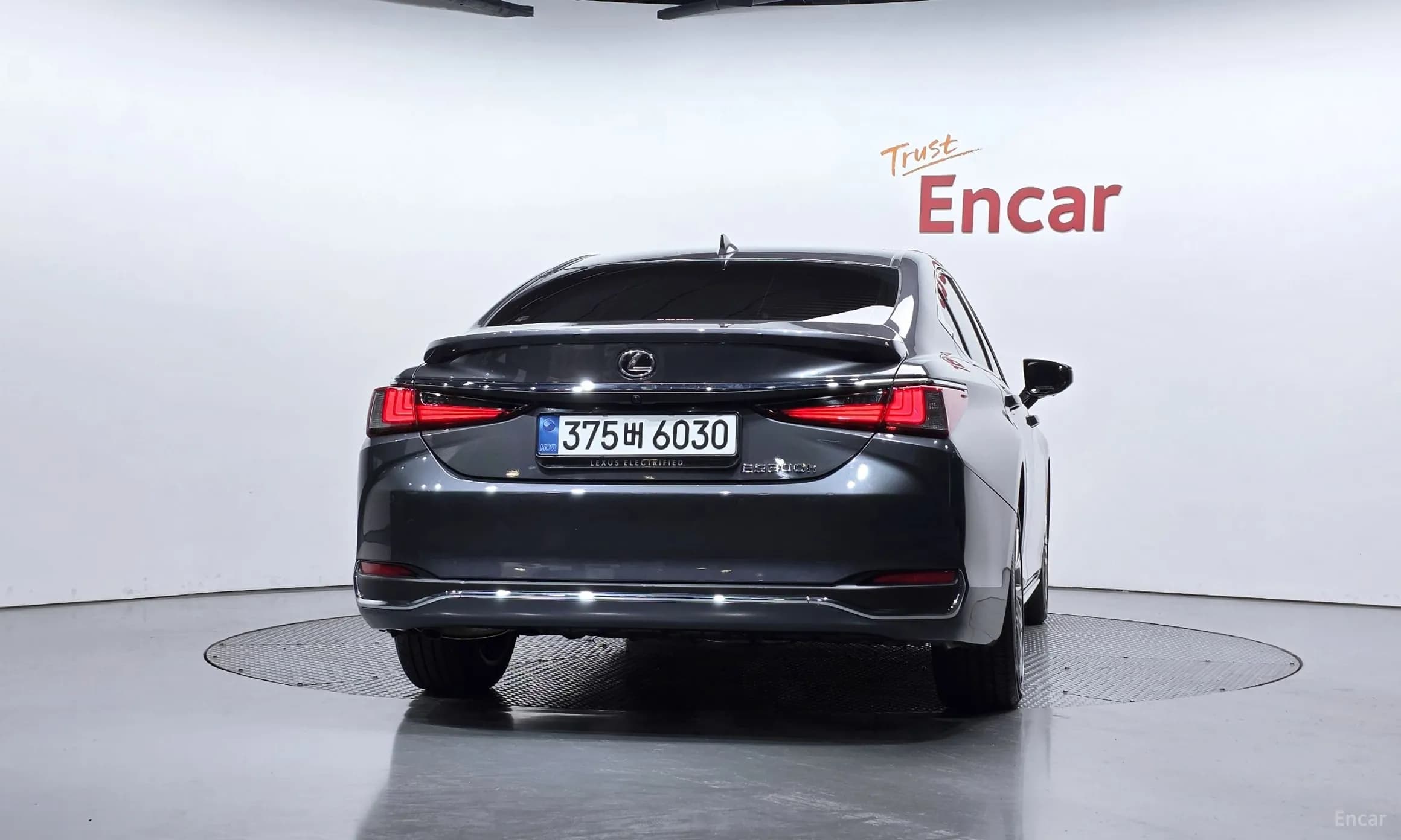 ES300h 7th Generation