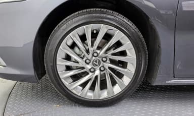 ES300h 7th Generation