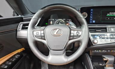 ES300h 7th Generation