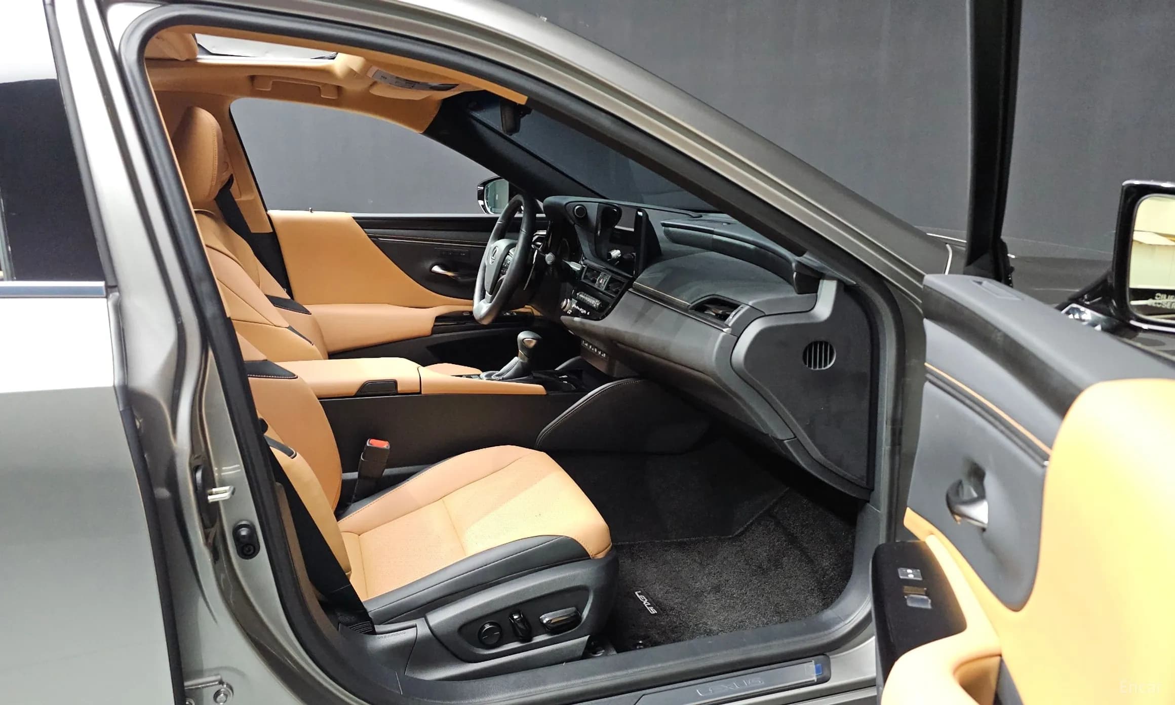 ES300h 7th Generation