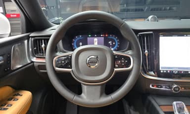 V60 Cross-Country 2nd Generation