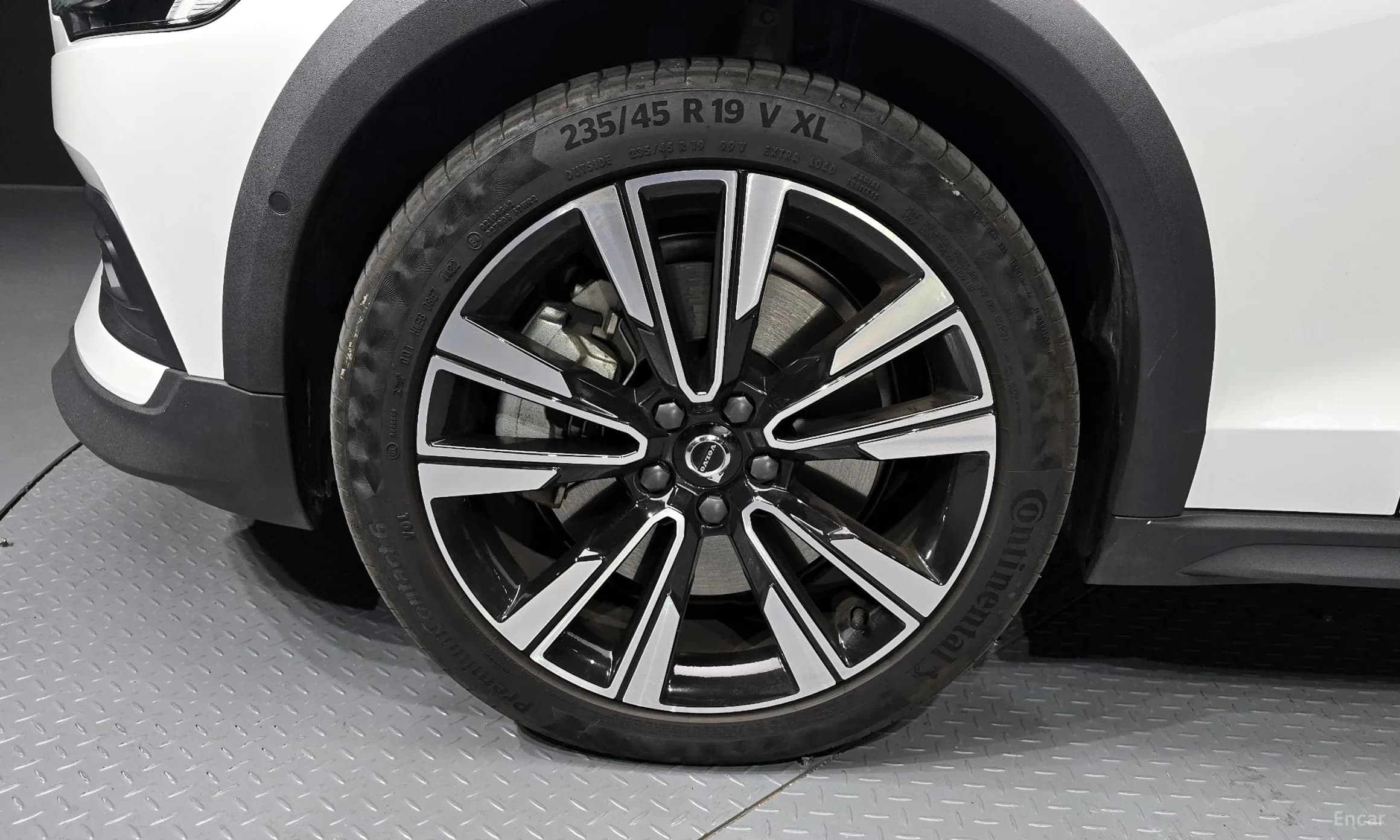 V60 Cross-Country 2nd Generation